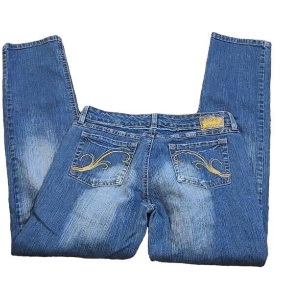 Grane Size 9 Junior Straight Leg Distressed Factory Faded Jeans - Picture 3 of 6